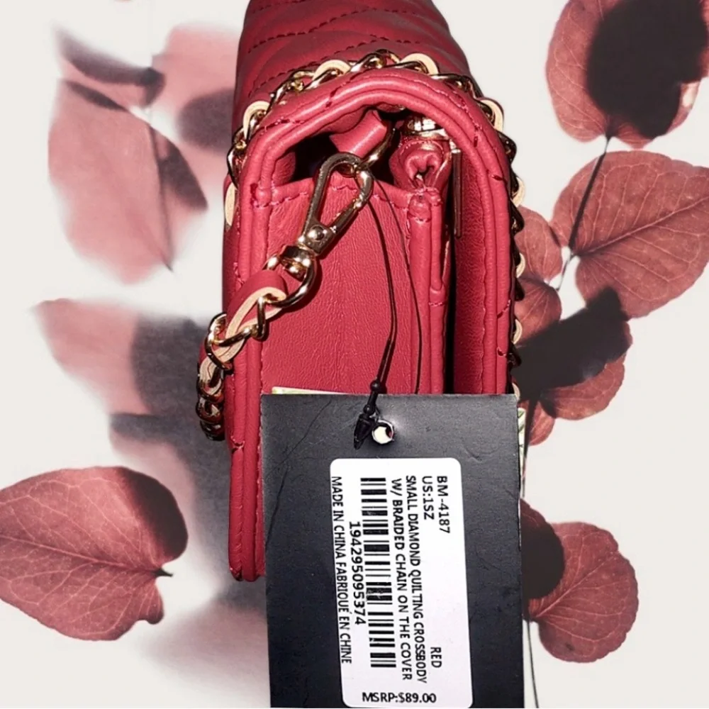 ❤️❤️❤️NWT Bagley Mishka Red Quilted Chain Shoulder Bag. ❤️❤️❤️ - Picture 4 of 10